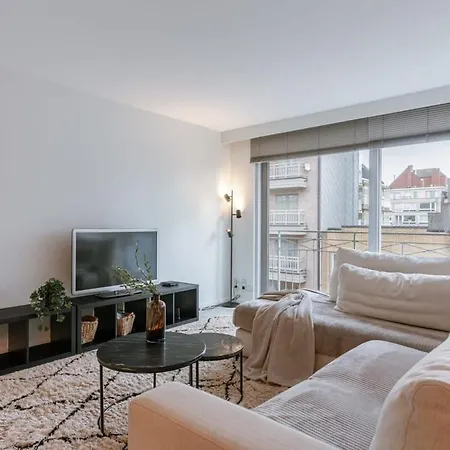 Appartement Huswell - On Prime Location In *